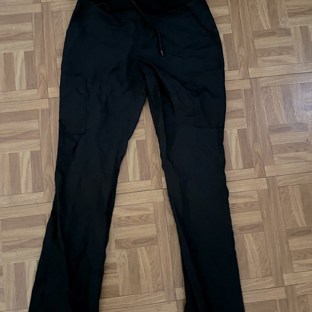 Black Jaanuu Scrub size Small Yoga Pants